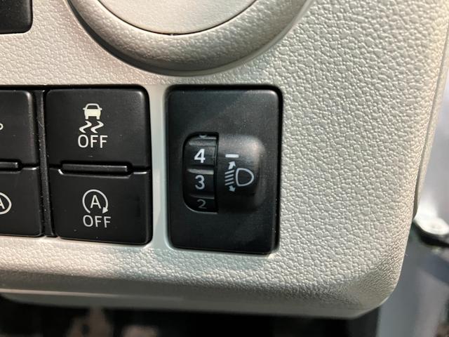 ミライースＸ　ＳＡ３　フルセグナビ　バックカメラ　ＬＥＤ　電格ミラー衝突被害軽減ブレーキ　スマアシ３　コーナーセンサー　フルセグナビ　ＤＶＤ再生　Ｂｌｕｅｔｏｏｔｈ　ＵＳＢ　バックカメラ　ＬＥＤ　電動格納式ミラー　キーレスエントリー　マニュアルレベリング　エコアイドル（滋賀県）の中古車