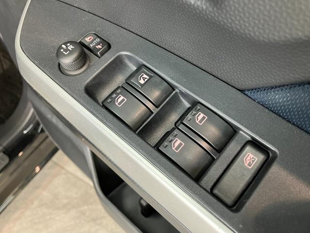 トールカスタムＧ　９型ナビ　パノラマカメラ　クルコン　車検整備付衝突被害軽減ブレーキ　コーナーセンサー　９型フルセグナビ　パノラマカメラ　ＤＶＤ　Ｂｌｕｅｔｏｏｔｈ　ＵＳＢ　前後ドラレコ　ＥＴＣ　両側電動スライドドア　ＬＥＤ　レーダークルーズコントロール（滋賀県）の中古車