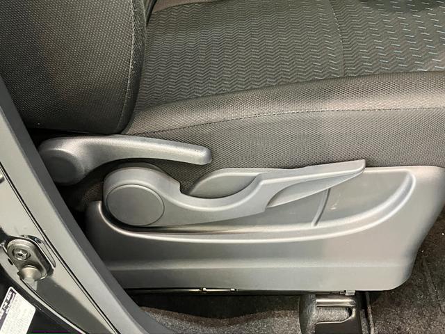 トールカスタムＧ　９型ナビ　パノラマカメラ　クルコン　車検整備付衝突被害軽減ブレーキ　コーナーセンサー　９型フルセグナビ　パノラマカメラ　ＤＶＤ　Ｂｌｕｅｔｏｏｔｈ　ＵＳＢ　前後ドラレコ　ＥＴＣ　両側電動スライドドア　ＬＥＤ　レーダークルーズコントロール（滋賀県）の中古車