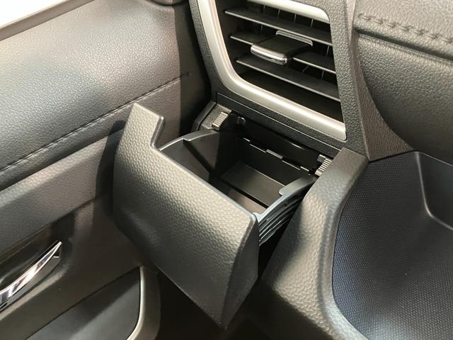 トールカスタムＧ　９型ナビ　パノラマカメラ　クルコン　車検整備付衝突被害軽減ブレーキ　コーナーセンサー　９型フルセグナビ　パノラマカメラ　ＤＶＤ　Ｂｌｕｅｔｏｏｔｈ　ＵＳＢ　前後ドラレコ　ＥＴＣ　両側電動スライドドア　ＬＥＤ　レーダークルーズコントロール（滋賀県）の中古車