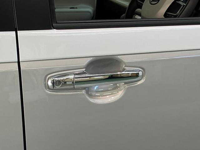 ムーヴキャンバスストライプスＧ　９型Ｄ．Ａ　前後ドラレコ　バックカメラ衝突被害軽減ブレーキ　コーナーセンサー　９型ディスプレイオーディオ　フルセグ　Ｂｌｕｅｔｏｏｔｈ　ＵＳＢ　バックカメラ　前後ドラレコ　両側電動スライドドア　前席シートヒーター　ＬＥＤ　ワイヤレス充電器（滋賀県）の中古車