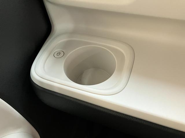 ムーヴキャンバスストライプスＧ　９型Ｄ．Ａ　前後ドラレコ　バックカメラ衝突被害軽減ブレーキ　コーナーセンサー　９型ディスプレイオーディオ　フルセグ　Ｂｌｕｅｔｏｏｔｈ　ＵＳＢ　バックカメラ　前後ドラレコ　両側電動スライドドア　前席シートヒーター　ＬＥＤ　ワイヤレス充電器（滋賀県）の中古車