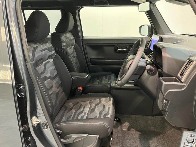 タフトＧダーククロムベンチャー　１０型ナビ　届出済未使用車衝突被害軽減ブレーキ　コーナーセンサー　１０型フルセグナビ　バックカメラ　ＤＶＤ再生　Ｂｌｕｅｔｏｏｔｈ　ＵＳＢ　前後ドラレコ　前席シートヒーター　ＬＥＤ　オートライト　クルーズコントロール（滋賀県）の中古車