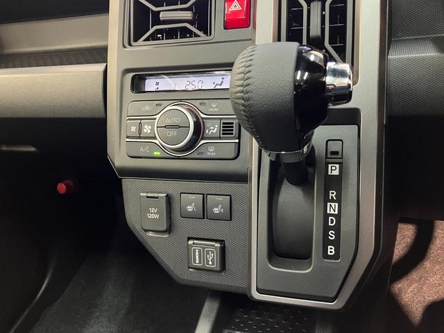 タフトＧダーククロムベンチャー　１０型ナビ　届出済未使用車衝突被害軽減ブレーキ　コーナーセンサー　１０型フルセグナビ　バックカメラ　ＤＶＤ再生　Ｂｌｕｅｔｏｏｔｈ　ＵＳＢ　前後ドラレコ　前席シートヒーター　ＬＥＤ　オートライト　クルーズコントロール（滋賀県）の中古車