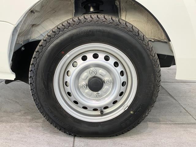 ハイゼットトラックスタンダード　５ＭＴ　４ＷＤ　コーナーセンサー　オートライト衝突被害軽減ブレーキ　コーナーセンサー　パートタイム４ＷＤ　ＡＭ／ＦＭラジオ　マニュアルエアコン　マニュアルレベリング　オートライト　ガードフレームプロテクター　ゲートプロテクター　５速マニュアル車（滋賀県）の中古車