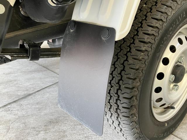 ハイゼットトラックスタンダード　５ＭＴ　４ＷＤ　コーナーセンサー　オートライト衝突被害軽減ブレーキ　コーナーセンサー　パートタイム４ＷＤ　ＡＭ／ＦＭラジオ　マニュアルエアコン　マニュアルレベリング　オートライト　ガードフレームプロテクター　ゲートプロテクター　５速マニュアル車（滋賀県）の中古車