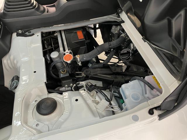 ハイゼットトラックスタンダード　５ＭＴ　４ＷＤ　コーナーセンサー　オートライト衝突被害軽減ブレーキ　コーナーセンサー　パートタイム４ＷＤ　ＡＭ／ＦＭラジオ　マニュアルエアコン　マニュアルレベリング　オートライト　ガードフレームプロテクター　ゲートプロテクター　５速マニュアル車（滋賀県）の中古車