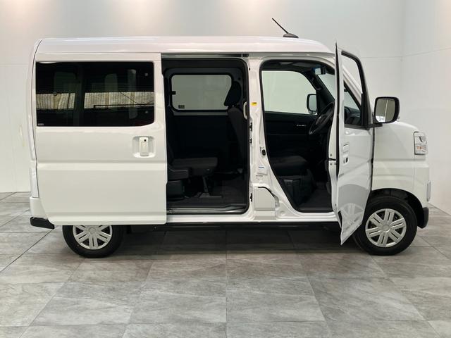 アトレーＲＳ　４ＷＤ　レーダークルコン　両側パワスラ　届出済未使用車衝突被害軽減ブレーキ　コーナーセンサー　４ＷＤ　ターボ　バックカメラ（ナビ装着時用）　両側電動スライドドア　ＬＥＤ　オートライト　電動格納式ミラー　クルコン　オートエアコン　スマートキー　エコアイドル（滋賀県）の中古車