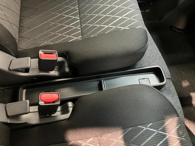 アトレーＲＳ　４ＷＤ　レーダークルコン　両側パワスラ　届出済未使用車衝突被害軽減ブレーキ　コーナーセンサー　４ＷＤ　ターボ　バックカメラ（ナビ装着時用）　両側電動スライドドア　ＬＥＤ　オートライト　電動格納式ミラー　クルコン　オートエアコン　スマートキー　エコアイドル（滋賀県）の中古車