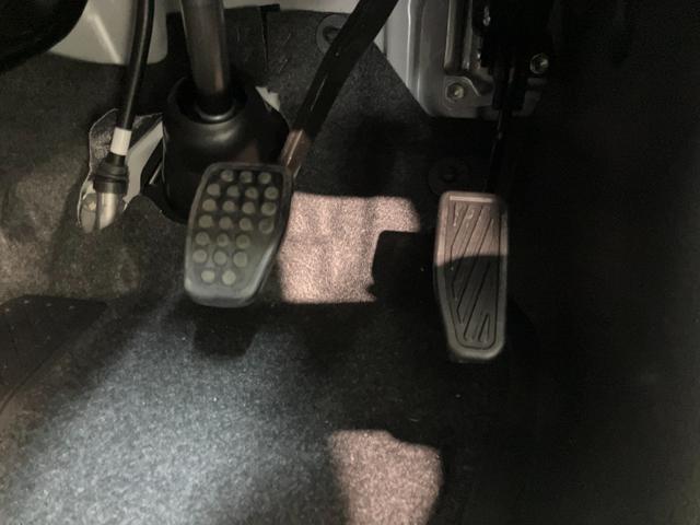 アトレーＲＳ　４ＷＤ　レーダークルコン　両側パワスラ　届出済未使用車衝突被害軽減ブレーキ　コーナーセンサー　４ＷＤ　ターボ　バックカメラ（ナビ装着時用）　両側電動スライドドア　ＬＥＤ　オートライト　電動格納式ミラー　クルコン　オートエアコン　スマートキー　エコアイドル（滋賀県）の中古車