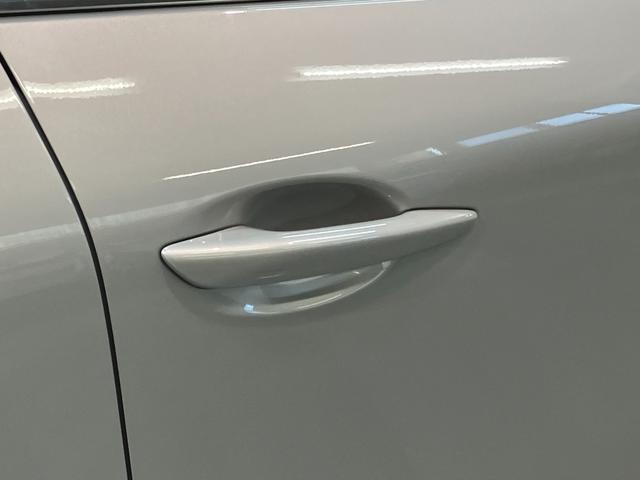 ＣＸ−３０２０Ｓ　Ｌパッケージ　ナビ　パノラマカメラ　前後ドラレコ衝突被害軽減ブレーキ　コーナーセンサー　フルセグナビ　ＤＶＤ　Ｂｌｕｅｔｏｏｔｈ　ＵＳＢ　パノラマカメラ　前後ドラレコ　ＥＴＣ　ハンドル＆シートヒーター　レーダークルコン　電動リヤハッチ　ＬＥＤ（滋賀県）の中古車