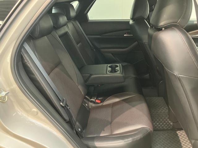 ＣＸ−３０２０Ｓ　Ｌパッケージ　ナビ　パノラマカメラ　前後ドラレコ衝突被害軽減ブレーキ　コーナーセンサー　フルセグナビ　ＤＶＤ　Ｂｌｕｅｔｏｏｔｈ　ＵＳＢ　パノラマカメラ　前後ドラレコ　ＥＴＣ　ハンドル＆シートヒーター　レーダークルコン　電動リヤハッチ　ＬＥＤ（滋賀県）の中古車