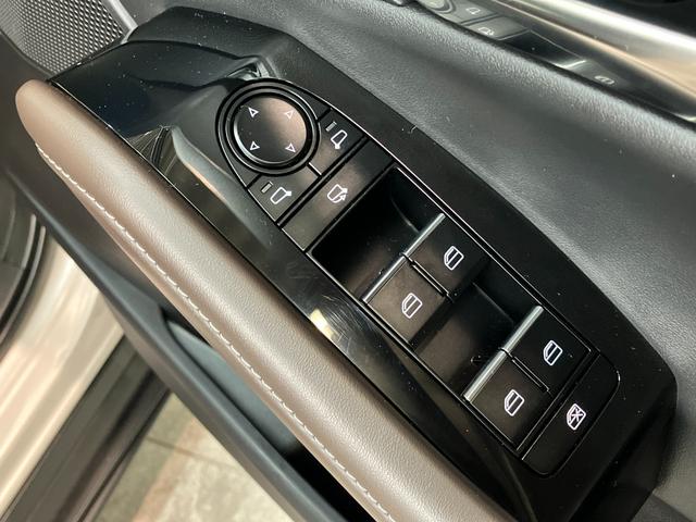 ＣＸ−３０２０Ｓ　Ｌパッケージ　ナビ　パノラマカメラ　前後ドラレコ衝突被害軽減ブレーキ　コーナーセンサー　フルセグナビ　ＤＶＤ　Ｂｌｕｅｔｏｏｔｈ　ＵＳＢ　パノラマカメラ　前後ドラレコ　ＥＴＣ　ハンドル＆シートヒーター　レーダークルコン　電動リヤハッチ　ＬＥＤ（滋賀県）の中古車