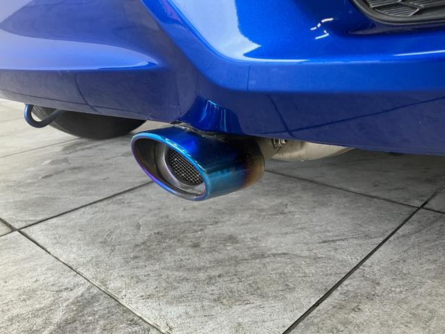 フィット１３Ｇ・Ｆパッケージ　ワンセグナビ　バックカメラ　車検整備付ワンセグナビ　バックカメラ　ＤＶＤ再生　ＵＳＢ　ＥＴＣ　社外アルミ　ＬＥＤ　オートライト　オートエアコン　スマートキー　電動格納式ミラー　エコアイドル（滋賀県）の中古車