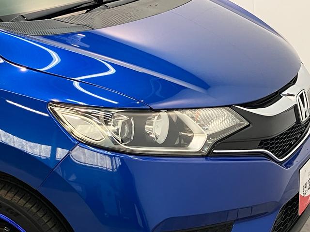 フィット１３Ｇ・Ｆパッケージ　ワンセグナビ　バックカメラ　車検整備付ワンセグナビ　バックカメラ　ＤＶＤ再生　ＵＳＢ　ＥＴＣ　社外アルミ　ＬＥＤ　オートライト　オートエアコン　スマートキー　電動格納式ミラー　エコアイドル（滋賀県）の中古車