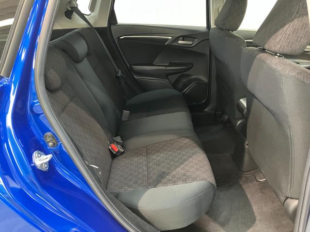 フィット１３Ｇ・Ｆパッケージ　ワンセグナビ　バックカメラ　車検整備付ワンセグナビ　バックカメラ　ＤＶＤ再生　ＵＳＢ　ＥＴＣ　社外アルミ　ＬＥＤ　オートライト　オートエアコン　スマートキー　電動格納式ミラー　エコアイドル（滋賀県）の中古車