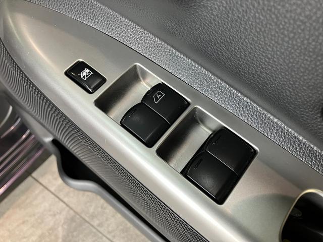 デイズルークスハイウェイスターＸ　Ｇパッケージ　フルセグナビ　Ｐカメラフルセグナビ　ＤＶＤ　Ｂｌｕｅｔｏｏｔｈ　パノラマカメラ　ドラレコ　ＥＴＣ　両側電動スライドドア　ＨＩＤライト　オートライト　オートエアコン　スマートキー　エコアイドル　タイヤ４本新品交換済み（滋賀県）の中古車