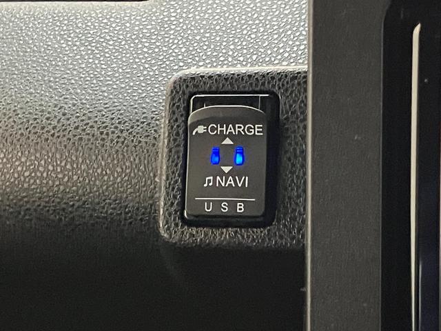 タントカスタムＸ　フルセグナビ　パノラマカメラ　前後ドラレコ衝突被害軽減ブレーキ　コーナーセンサー　フルセグナビ　Ｂｌｕｅｔｏｏｔｈ　ＤＶＤ再生　ＵＳＢ　パノラマカメラ　前後ドラレコ　両側電動スライドドア　前席シートヒーター　ＬＥＤ　オートライト　スマートキー（滋賀県）の中古車