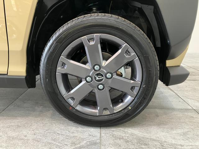 タフトＧダーククロムベンチャー　９型Ｄ．Ａ　届出済未使用車衝突被害軽減ブレーキ　コーナーセンサー　９型ディスプレイオーディオ　フルセグ　バックカメラ　Ｂｌｕｅｔｏｏｔｈ　ＵＳＢ　前席シートヒーター　ＬＥＤ　オートライト　レーダークルーズコントロール（滋賀県）の中古車