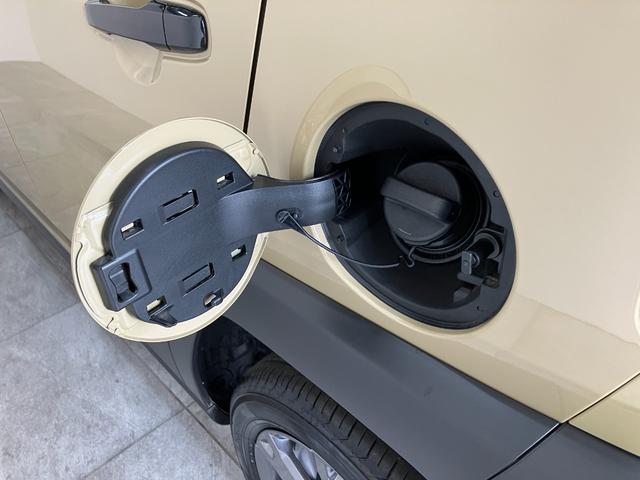 タフトＧダーククロムベンチャー　９型Ｄ．Ａ　届出済未使用車衝突被害軽減ブレーキ　コーナーセンサー　９型ディスプレイオーディオ　フルセグ　バックカメラ　Ｂｌｕｅｔｏｏｔｈ　ＵＳＢ　前席シートヒーター　ＬＥＤ　オートライト　レーダークルーズコントロール（滋賀県）の中古車