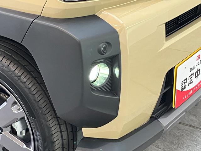 タフトＧダーククロムベンチャー　９型Ｄ．Ａ　届出済未使用車衝突被害軽減ブレーキ　コーナーセンサー　９型ディスプレイオーディオ　フルセグ　バックカメラ　Ｂｌｕｅｔｏｏｔｈ　ＵＳＢ　前席シートヒーター　ＬＥＤ　オートライト　レーダークルーズコントロール（滋賀県）の中古車