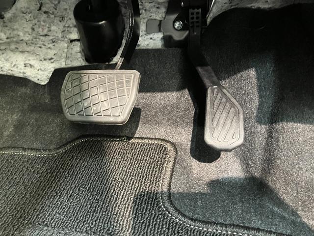 タントカスタムRS 9型ディスプレイオーディオ バックカメラ衝突被害軽減ブレーキ コーナーセンサー 9型ディスプレイオーディオ フルセグ Bluetooth USB バックカメラ 両側電動スライドドア 前席シートヒーター LED スマートキー 電動格納式ミラー(滋賀県)の中古車