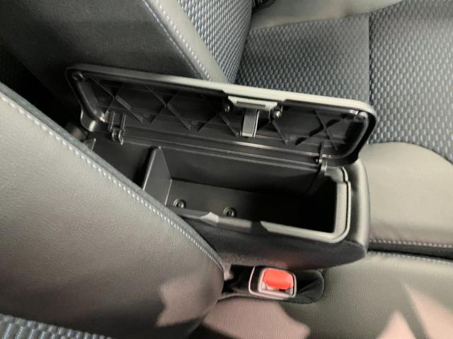 タントカスタムＸ　１０型ナビ　パノラマカメラ　届出済未使用車衝突被害軽減ブレーキ　コーナーセンサー　１０インチフルセグナビ　Ｂｌｕｅｔｏｏｔｈ　ＤＶＤ再生　ＵＳＢ　パノラマカメラ　前後ドラレコ　両側電動スライドドア　前席シートヒーター　ＬＥＤ　スマートキー（滋賀県）の中古車