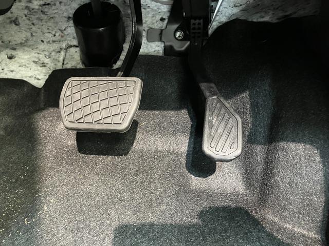 タントカスタムＸ　１０型ナビ　パノラマカメラ　届出済未使用車衝突被害軽減ブレーキ　コーナーセンサー　１０インチフルセグナビ　Ｂｌｕｅｔｏｏｔｈ　ＤＶＤ再生　ＵＳＢ　パノラマカメラ　前後ドラレコ　両側電動スライドドア　前席シートヒーター　ＬＥＤ　スマートキー（滋賀県）の中古車