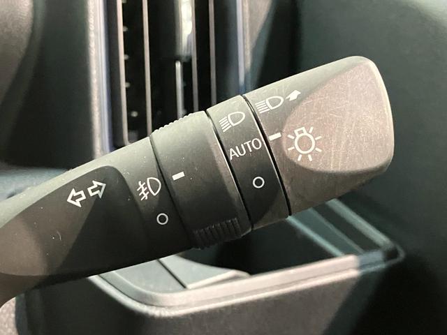 タントカスタムＸ　４ＷＤ　１０型ナビ　パノラマカメラ　前後ドラレコ衝突被害軽減ブレーキ　コーナーセンサー　１０型フルセグナビ　Ｂｌｕｅｔｏｏｔｈ　ＤＶＤ　ＵＳＢ　パノラマカメラ　前後ドラレコ　両側電動スライドドア　シートヒーター　ＬＥＤ　レーダークルーズコントロール（滋賀県）の中古車