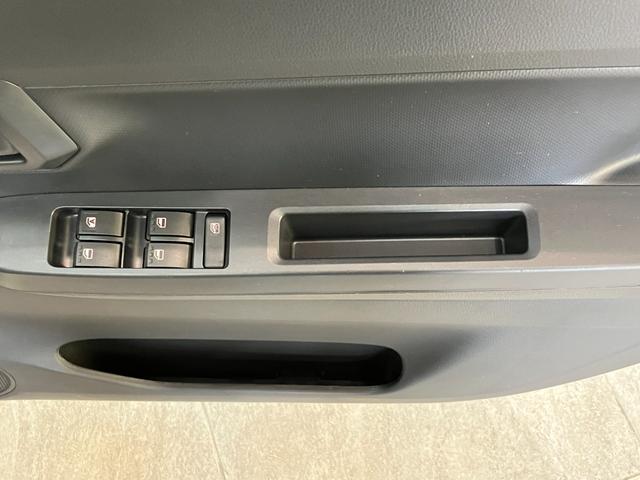 ミライースＬ　ＳＡIII　コーナーセンサー　キーレスエントリー衝突被害軽減ブレーキ　コーナーセンサー　バックカメラ（ナビ装着時用）　オートライト　マニュアルレベリング　マニュアルエアコン　キーレスエントリー　エコアイドル（滋賀県）の中古車