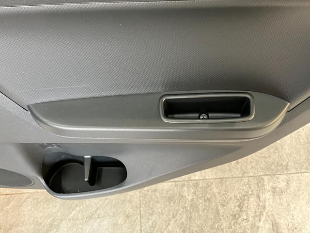 ミライースＬ　ＳＡIII　コーナーセンサー　キーレスエントリー衝突被害軽減ブレーキ　コーナーセンサー　バックカメラ（ナビ装着時用）　オートライト　マニュアルレベリング　マニュアルエアコン　キーレスエントリー　エコアイドル（滋賀県）の中古車