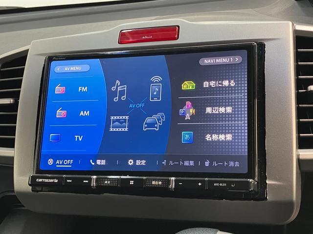 フリードＧ　ジャストセレクション　８型フルセグナビ　バックカメラ８型フルセグナビ　Ｂｌｕｅｔｏｏｔｈ　ＵＳＢ　バックカメラ　ドラレコ　ＥＴＣ　左側電動スライドドア　ＨＩＤヘッドライト　電動格納式ミラー　オートエアコン　スマートキー　タイヤ４本新品交換済み（滋賀県）の中古車