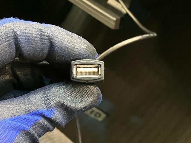 フリードＧ　ジャストセレクション　８型フルセグナビ　バックカメラ８型フルセグナビ　Ｂｌｕｅｔｏｏｔｈ　ＵＳＢ　バックカメラ　ドラレコ　ＥＴＣ　左側電動スライドドア　ＨＩＤヘッドライト　電動格納式ミラー　オートエアコン　スマートキー　タイヤ４本新品交換済み（滋賀県）の中古車