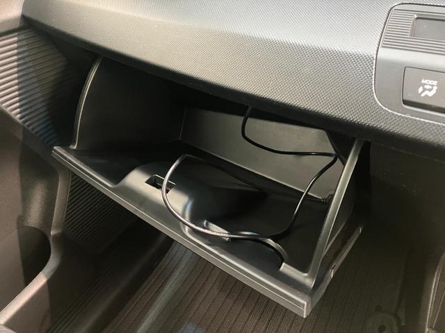 フリードＧ　ジャストセレクション　８型フルセグナビ　バックカメラ８型フルセグナビ　Ｂｌｕｅｔｏｏｔｈ　ＵＳＢ　バックカメラ　ドラレコ　ＥＴＣ　左側電動スライドドア　ＨＩＤヘッドライト　電動格納式ミラー　オートエアコン　スマートキー　タイヤ４本新品交換済み（滋賀県）の中古車