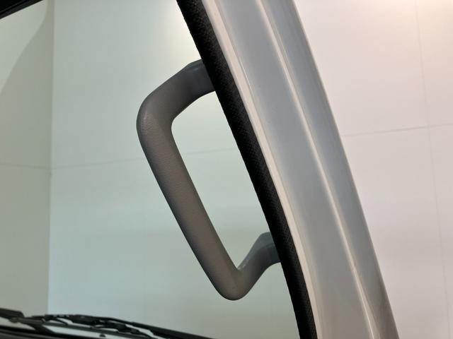 キャリイトラックＫＣ　４ＷＤ　Ａ／Ｔ　ＡＭ／ＦＭラジオ　車検整備付パートタイム４ＷＤ　ＡＭ／ＦＭラジオ　エアコン　パワステ　マニュアルレベリング　ゲートプロテクター　荷台マット（滋賀県）の中古車