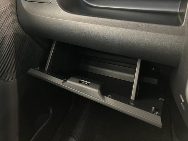 タントカスタムＸ　フルセグナビ　バックカメラ　左側電動スライドドアフルセグナビ　ＤＶＤ再生　Ｂｌｕｅｔｏｏｔｈ　バックカメラ　ＬＥＤヘッドライト　オートライト　オートエアコン　電動格納式ミラー　左側電動スライドドア　スマートキー　エコアイドル（滋賀県）の中古車