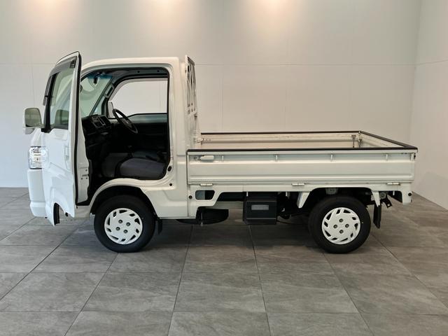 アクティトラックタウン　４ＷＤ　５ＭＴ　荷台作業灯　社外ＬＥＤ　車検整備付ＣＤステレオ　ＬＥＤヘッドライト　キーレスエントリー　パワーウインドウ　荷台作業灯　ホイールカバー　荷台マット　ゲートプロテクター　５速マニュアルミッション車　フルタイム４ＷＤ（滋賀県）の中古車