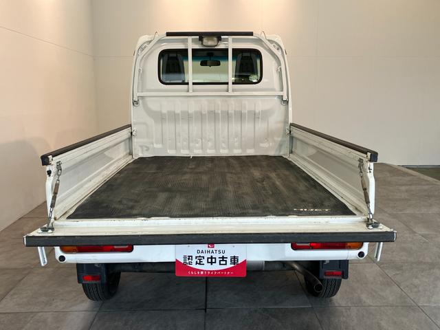 アクティトラックタウン　４ＷＤ　５ＭＴ　荷台作業灯　社外ＬＥＤ　車検整備付ＣＤステレオ　ＬＥＤヘッドライト　キーレスエントリー　パワーウインドウ　荷台作業灯　ホイールカバー　荷台マット　ゲートプロテクター　５速マニュアルミッション車　フルタイム４ＷＤ（滋賀県）の中古車
