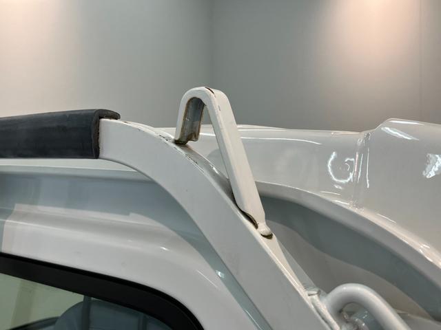 アクティトラックタウン　４ＷＤ　５ＭＴ　荷台作業灯　社外ＬＥＤ　車検整備付ＣＤステレオ　ＬＥＤヘッドライト　キーレスエントリー　パワーウインドウ　荷台作業灯　ホイールカバー　荷台マット　ゲートプロテクター　５速マニュアルミッション車　フルタイム４ＷＤ（滋賀県）の中古車