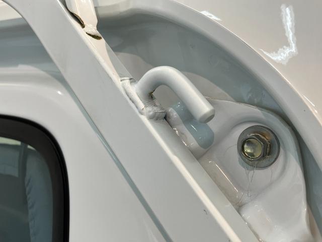 アクティトラックタウン　４ＷＤ　５ＭＴ　荷台作業灯　社外ＬＥＤ　車検整備付ＣＤステレオ　ＬＥＤヘッドライト　キーレスエントリー　パワーウインドウ　荷台作業灯　ホイールカバー　荷台マット　ゲートプロテクター　５速マニュアルミッション車　フルタイム４ＷＤ（滋賀県）の中古車