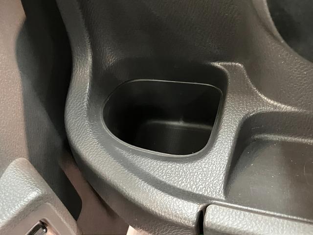 アクティトラックタウン　４ＷＤ　５ＭＴ　荷台作業灯　社外ＬＥＤ　車検整備付ＣＤステレオ　ＬＥＤヘッドライト　キーレスエントリー　パワーウインドウ　荷台作業灯　ホイールカバー　荷台マット　ゲートプロテクター　５速マニュアルミッション車　フルタイム４ＷＤ（滋賀県）の中古車