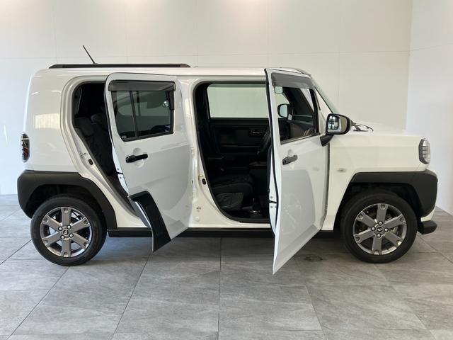 タフトＧターボ　ダーククロムベンチャー　１０型ナビ　前後ドラレコ衝突被害軽減ブレーキ　コーナーセンサー　１０型フルセグナビ　ＤＶＤ再生　Ｂｌｕｅｔｏｏｔｈ　ＵＳＢ　バックカメラ　前後ドラレコ　前席シートヒーター　ＬＥＤ　オートライト　クルーズコントロール　ターボ（滋賀県）の中古車