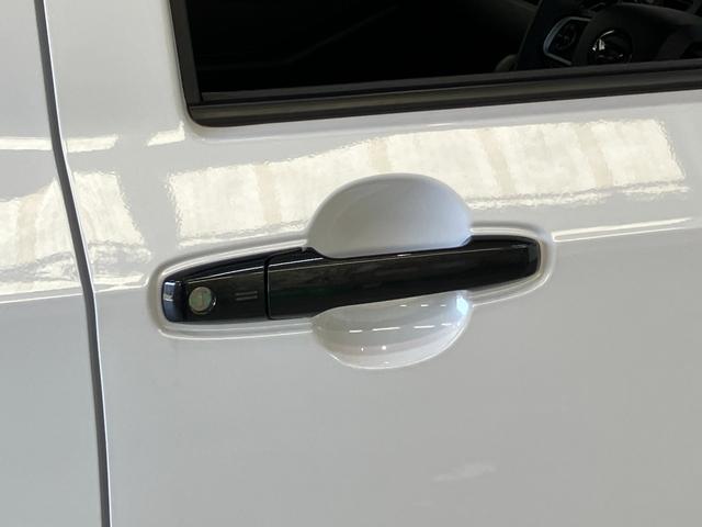 タフトＧターボ　ダーククロムベンチャー　１０型ナビ　前後ドラレコ衝突被害軽減ブレーキ　コーナーセンサー　１０型フルセグナビ　ＤＶＤ再生　Ｂｌｕｅｔｏｏｔｈ　ＵＳＢ　バックカメラ　前後ドラレコ　前席シートヒーター　ＬＥＤ　オートライト　クルーズコントロール　ターボ（滋賀県）の中古車