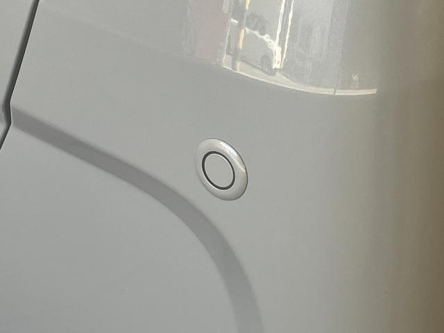 タントＸ　コーナーセンサー　ＣＤステレオ　シートヒーター　ＬＥＤ衝突被害軽減ブレーキ　コーナーセンサー　バックカメラ（ナビ装着時用）　ＣＤステレオ　左側電動スライドドア　前席シートヒーター　電動パーキングブレーキ　ＬＥＤ　オートライト　オートエアコン　スマートキー（滋賀県）の中古車