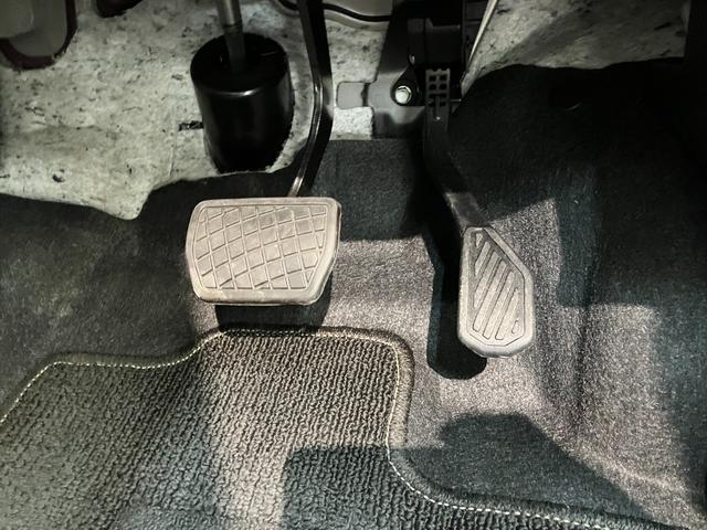 タントX IDLEレス フルセグナビ バックカメラ シートヒーター衝突被害軽減ブレーキ コーナーセンサー フルセグナビ Bluetooth DVD再生 USB バックカメラ 左側電動スライドドア 前席シートヒーター LED オートライト オートエアコン スマートキー(滋賀県)の中古車