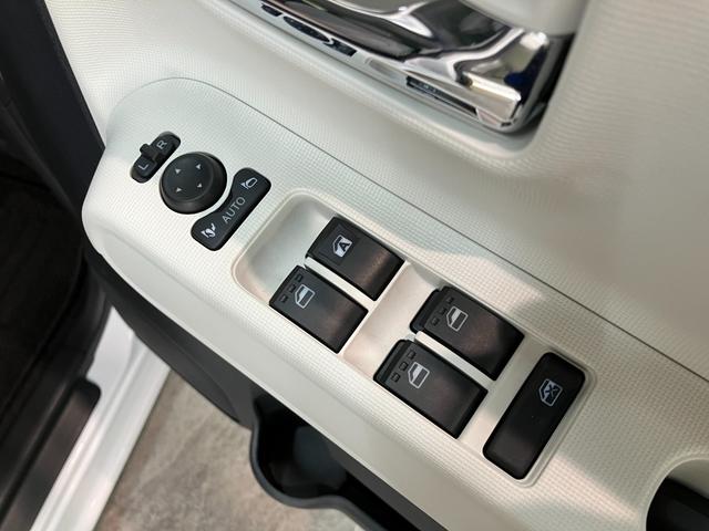 ムーヴキャンバスストライプスＧ　１０型フルセグナビ　前後ドラレコ　Ｂカメラ衝突被害軽減ブレーキ　１０型フルセグナビ　ＤＶＤ　Ｂｌｕｅｔｏｏｔｈ　ＵＳＢ　バックカメラ　前後ドラレコ　両側電動スライドドア　ＬＥＤ　オートライト　オートエアコン　前席シートヒーター　エコアイドル（滋賀県）の中古車