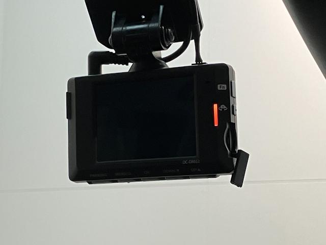 ルーミーカスタムＧ　フルセグナビ　パノラマカメラ　前席シートヒーター衝突被害軽減ブレーキ　コーナーセンサー　フルセグナビ　Ｂｌｕｅｔｏｏｔｈ　ＤＶＤ　パノラマカメラ　前後ドラレコ　ＥＴＣ　両側電動スライドドア　ＬＥＤ　レーダークルーズコントロール　前席シートヒーター（滋賀県）の中古車