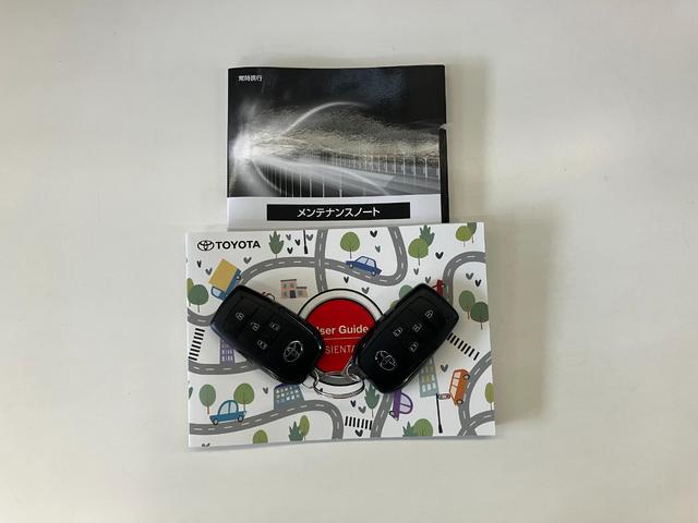 シエンタハイブリッドG 10.5型D.A バックカメラ 後席モニタートヨタセーフティセンス コーナーセンサー 10.5型ディスプレイオーディオ バックカメラ Bluetooth USB フリップダウンモニター ETC 両側電動スライドドア レーダークルーズコントロール(滋賀県)の中古車