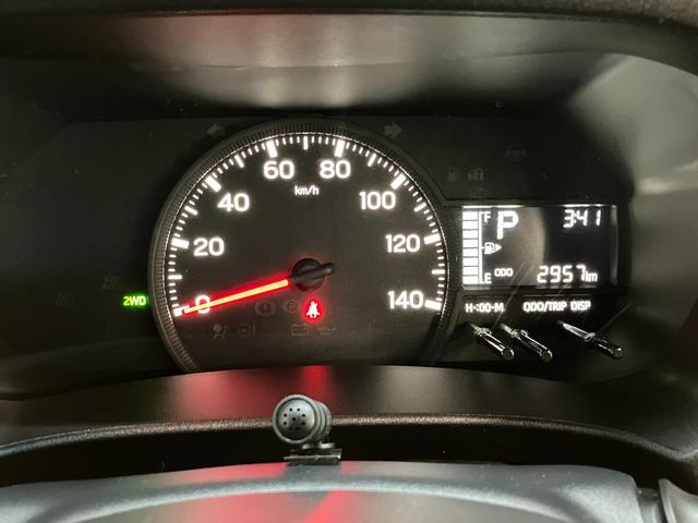 ハイゼットカーゴクルーズ 4WD スマートキー CDステレオ LEDライト衝突被害軽減ブレーキ コーナーセンサー 4WD CDステレオ USB 両側スライドドア LED オートライト 電動格納式ミラー スマートキー マニュアルエアコン 前席パワーウインドウ エコアイドル(滋賀県)の中古車