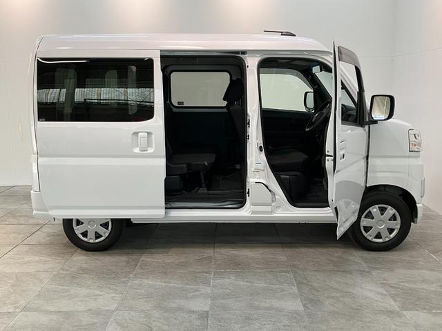 ハイゼットカーゴクルーズ 4WD スマートキー CDステレオ LEDライト衝突被害軽減ブレーキ コーナーセンサー 4WD CDステレオ USB 両側スライドドア LED オートライト 電動格納式ミラー スマートキー マニュアルエアコン 前席パワーウインドウ エコアイドル(滋賀県)の中古車